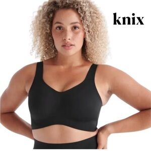 Knix HIBRA101 Wireless Sports Bra in Blue Size 3